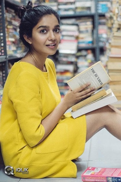 Colors-Swathi